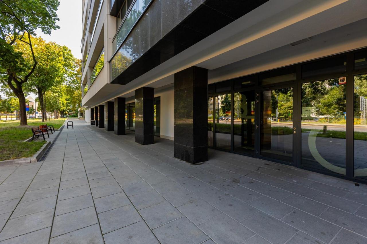 Apartment Avenue Solidarnosci On Wola By Noclegi Renters Warschau Buitenkant foto